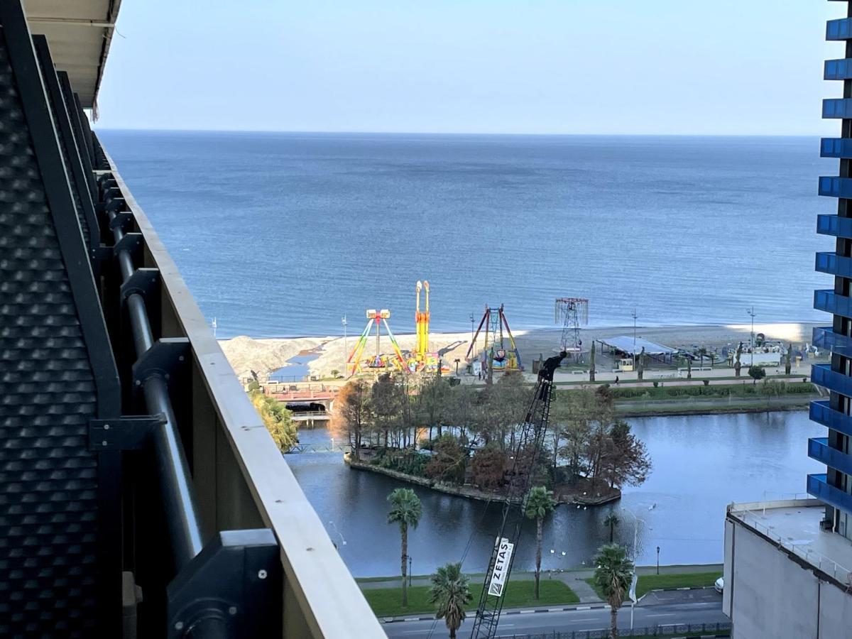 Sea ​​View In Orbi City Batumi Bagian luar foto
