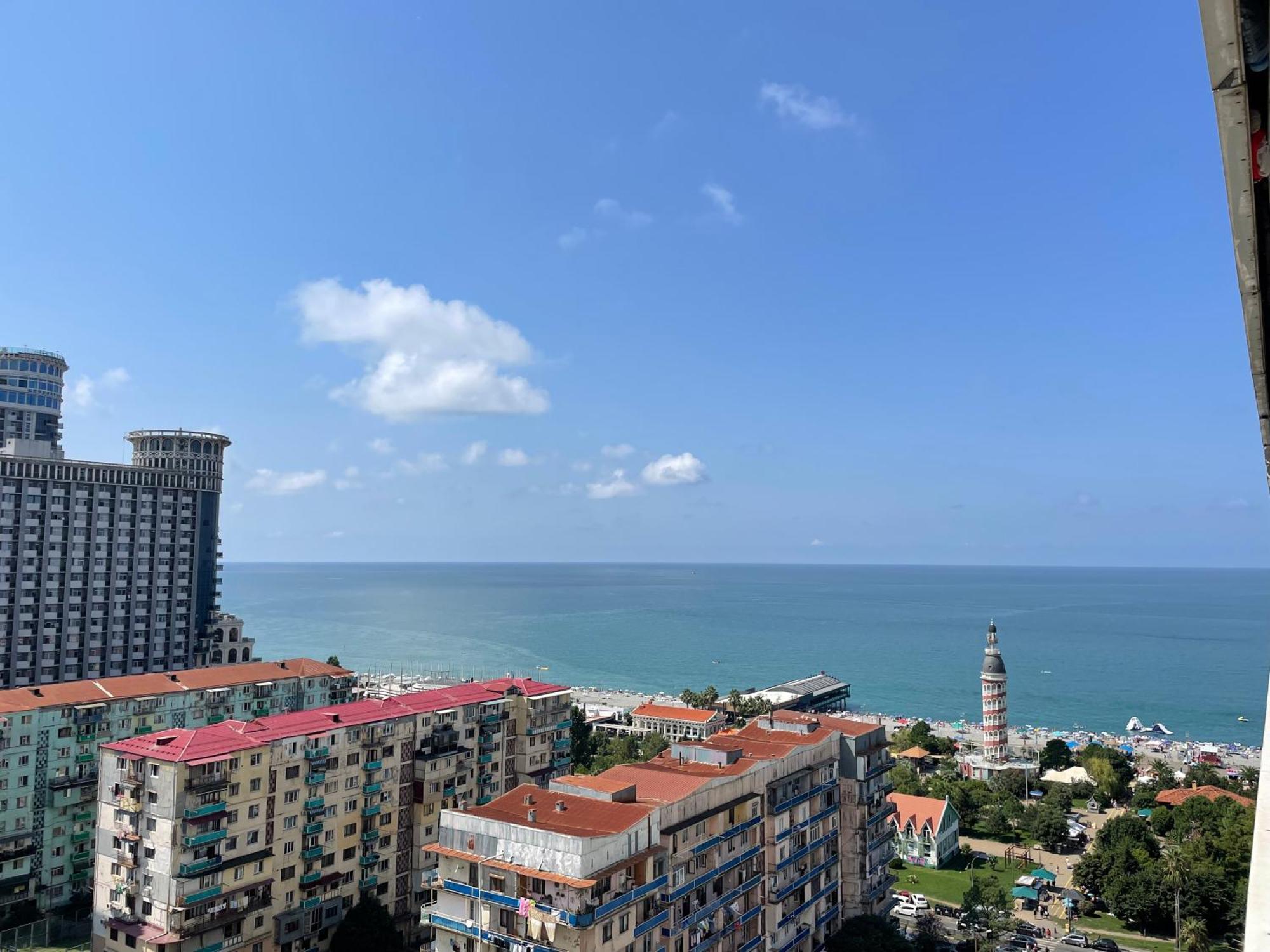 Sea ​​View In Orbi City Batumi Bagian luar foto